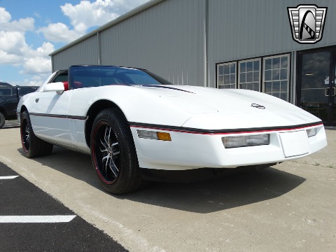 1989 Chevrolet Corvette image 10