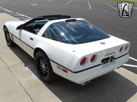 1989 Chevrolet Corvette image 14