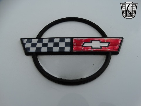 1989 Chevrolet Corvette image 150