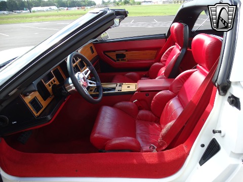 1989 Chevrolet Corvette image 101