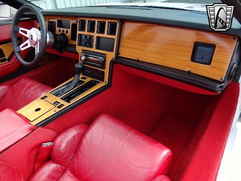 1989 Chevrolet Corvette image 128