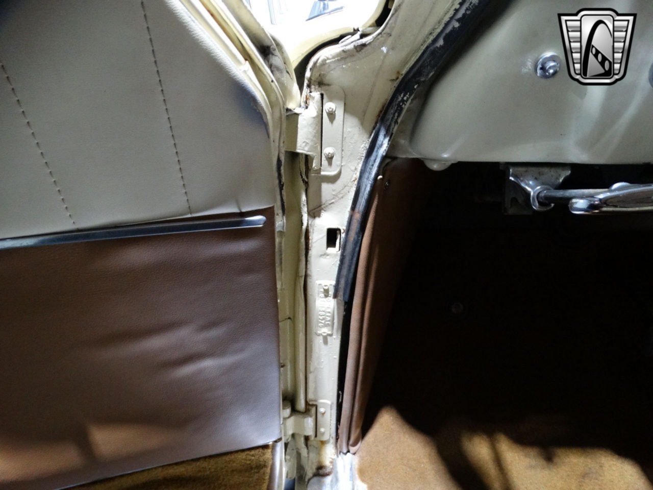 1950 Pontiac Chieftain 99