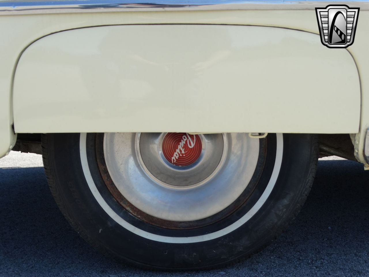 1950 Pontiac Chieftain 61