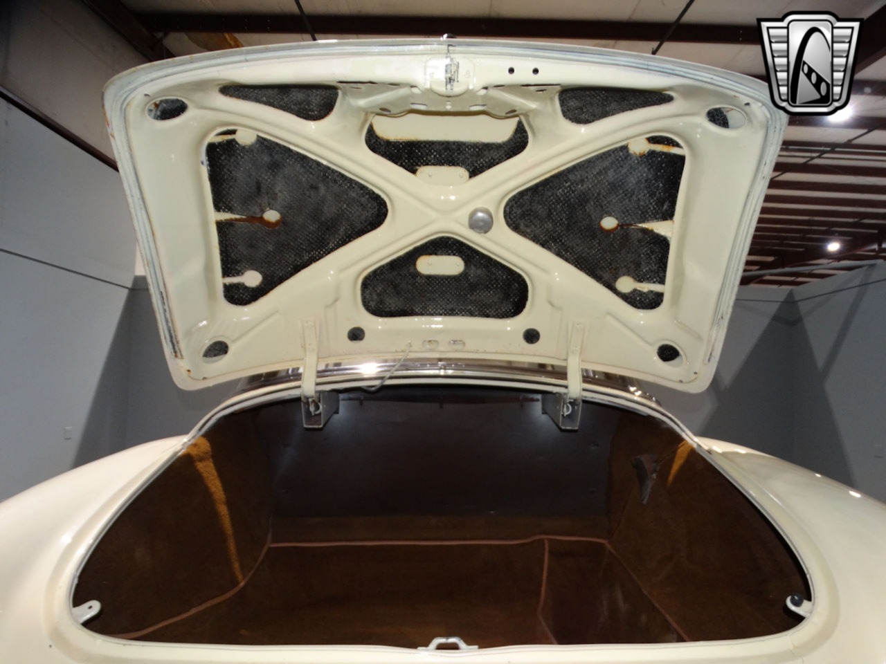 1950 Pontiac Chieftain 29