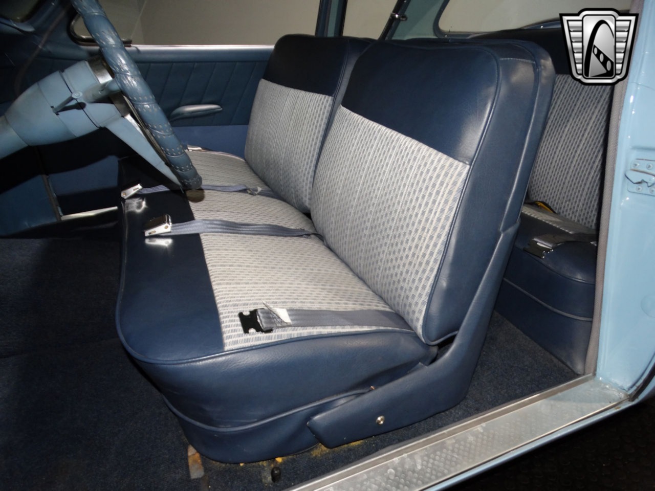 1954 Studebaker Commander 25