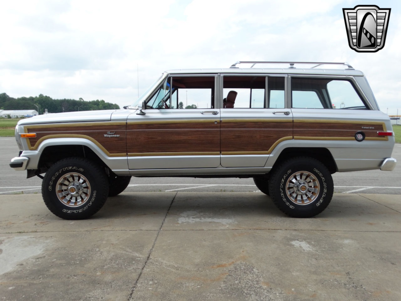 1986 Jeep Wagoneer 4