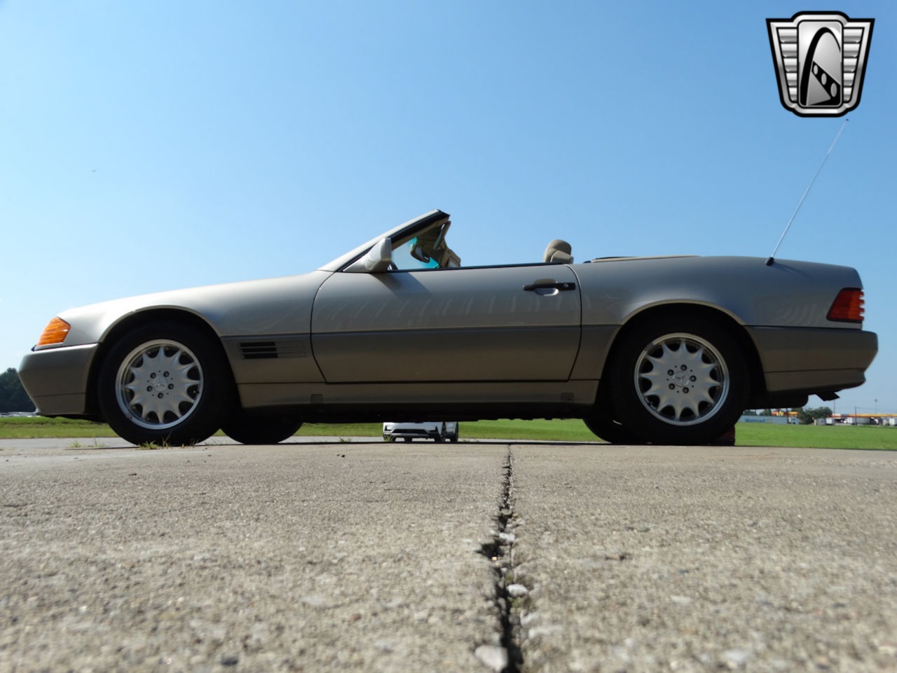 1990 Mercedes-Benz 500 SL 51