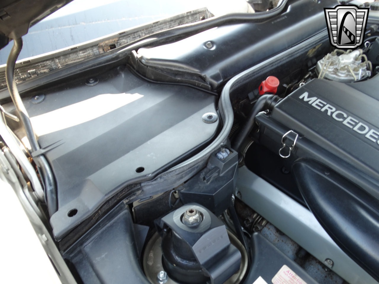 1990 Mercedes-Benz 500 SL 94