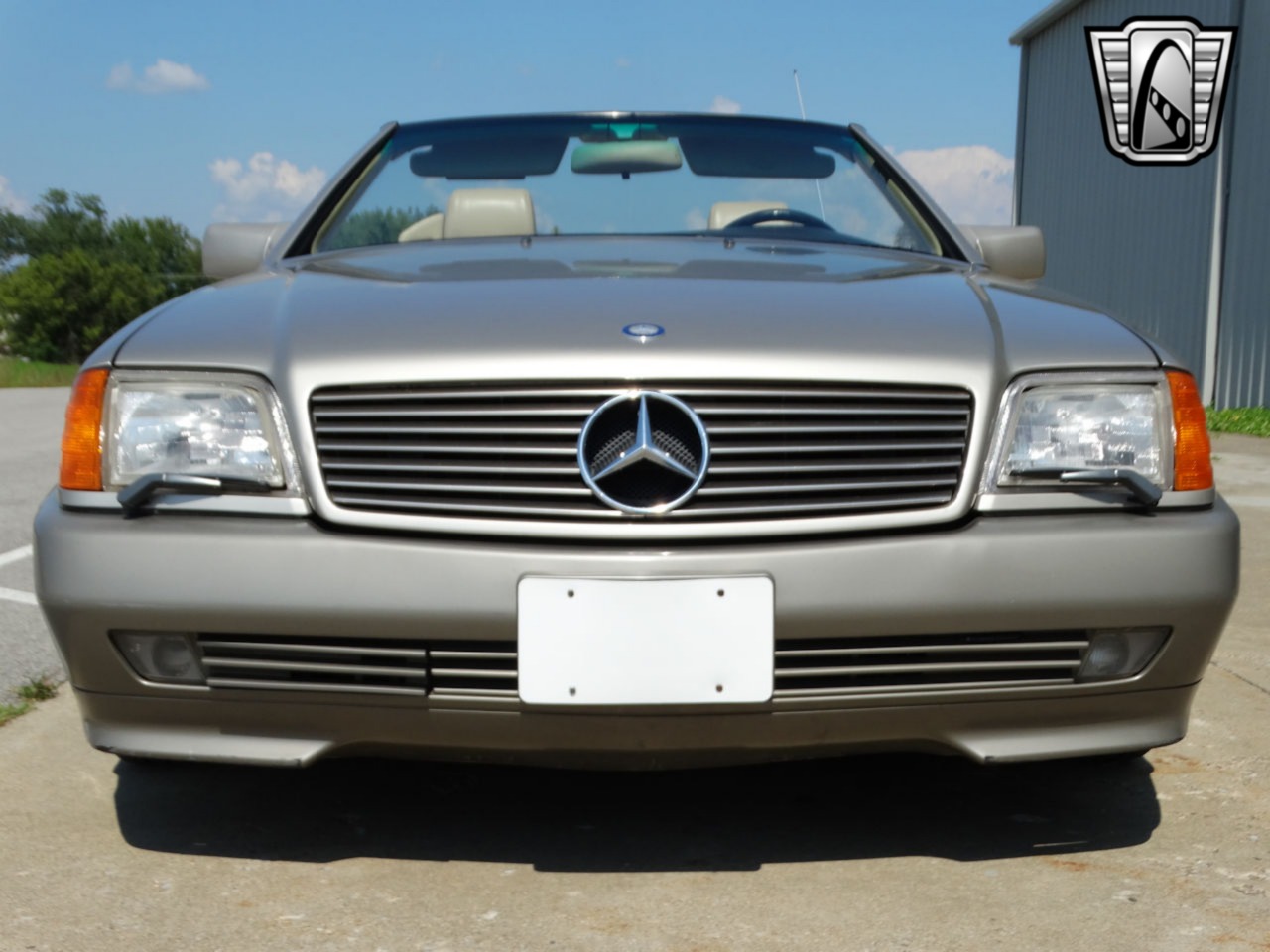 1990 Mercedes-Benz 500 SL 32