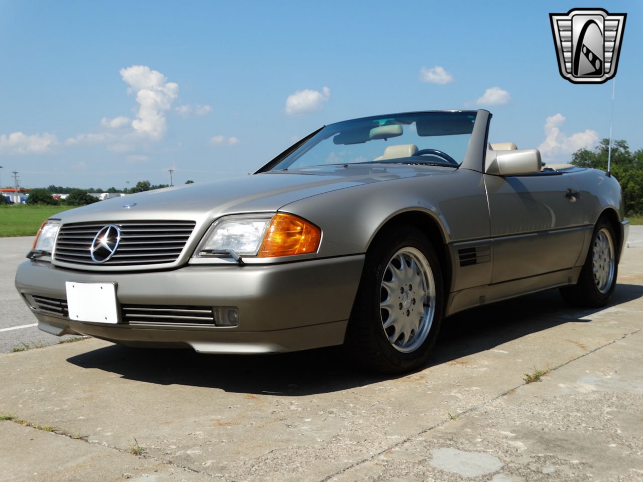 1990 Mercedes-Benz 500 SL 33