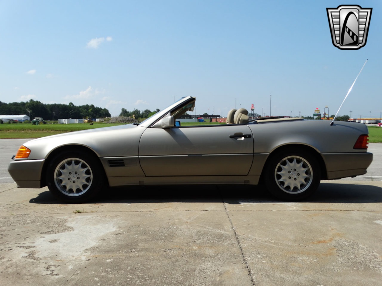 1990 Mercedes-Benz 500 SL 34