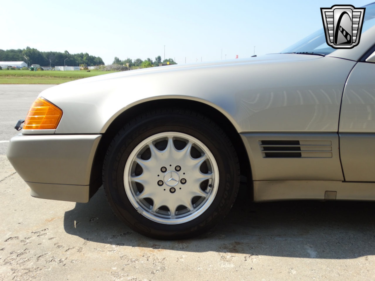 1990 Mercedes-Benz 500 SL 60