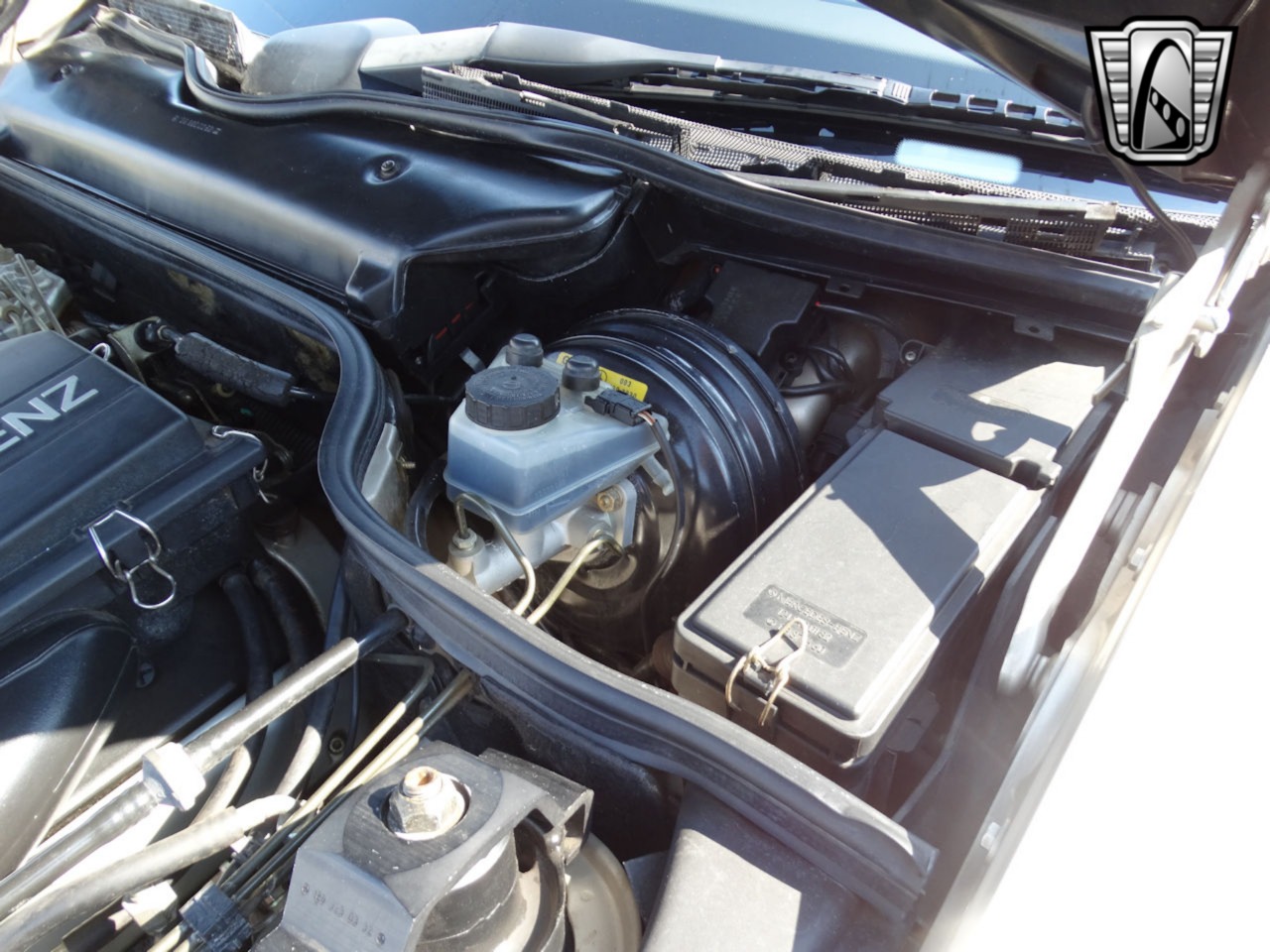 1990 Mercedes-Benz 500 SL 99