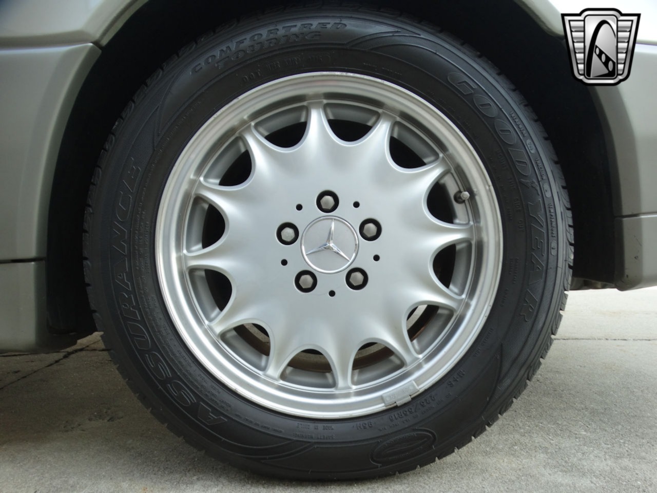 1990 Mercedes-Benz 500 SL 70