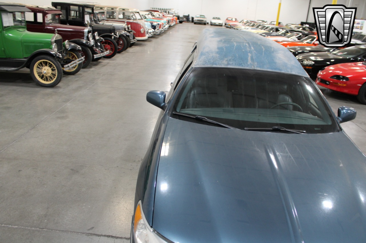 2001 Krystal Town Car E 73