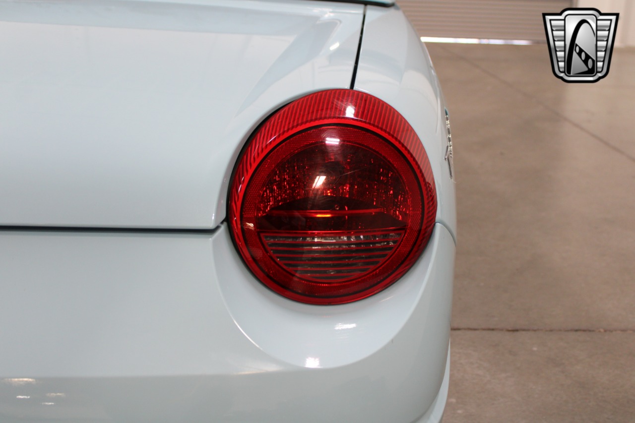 2003 Ford Thunderbird 97