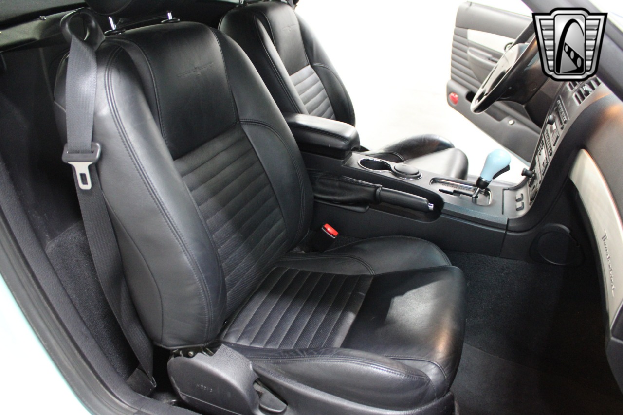 2003 Ford Thunderbird 15