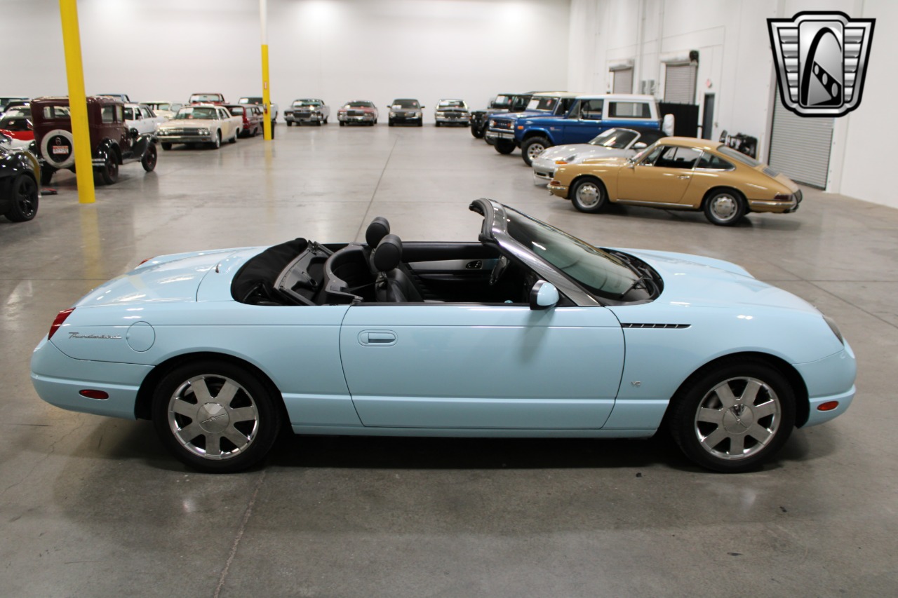 2003 Ford Thunderbird 44