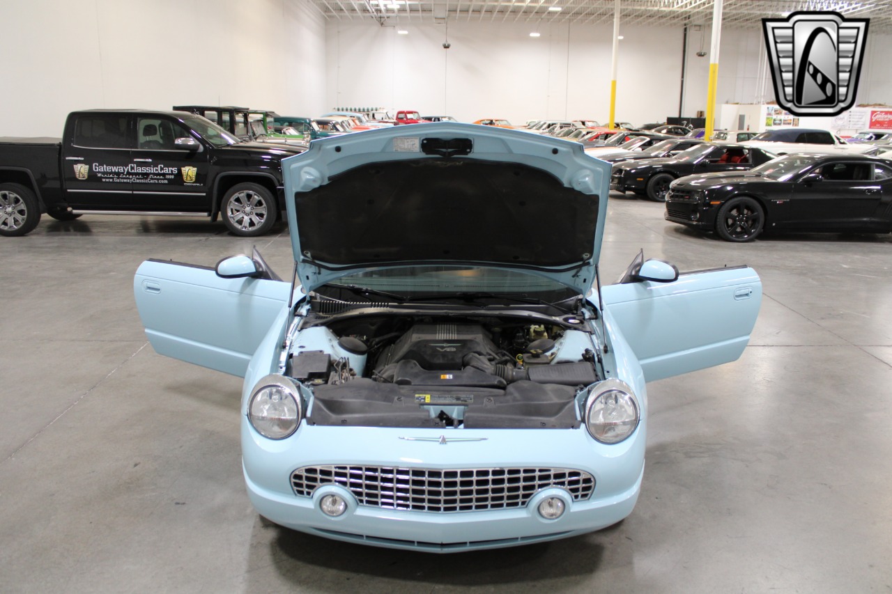 2003 Ford Thunderbird 64