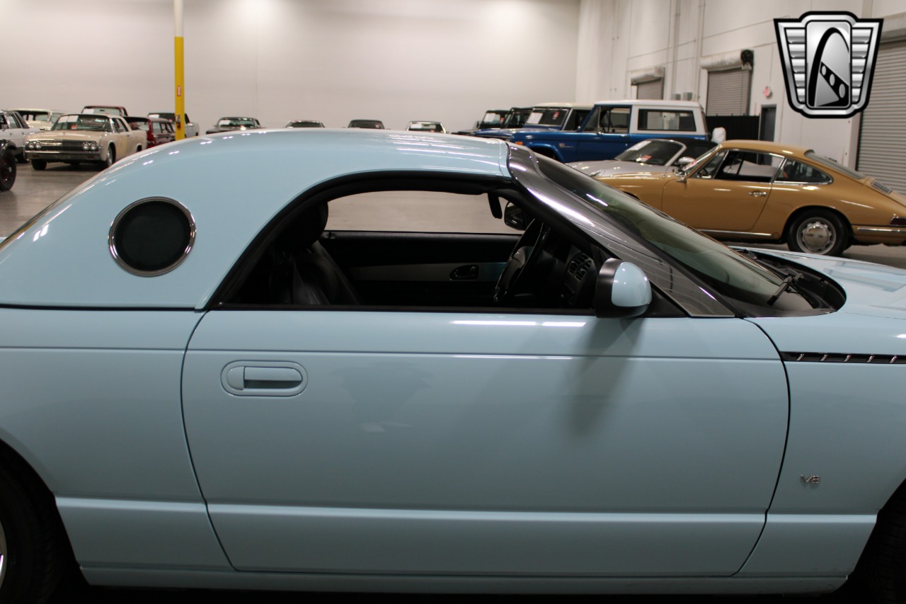 2003 Ford Thunderbird 86