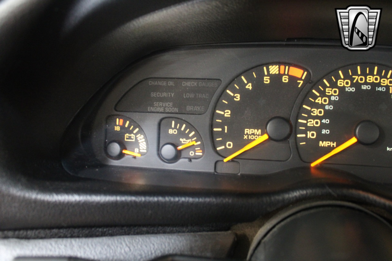 1993 Chevrolet Camaro 23