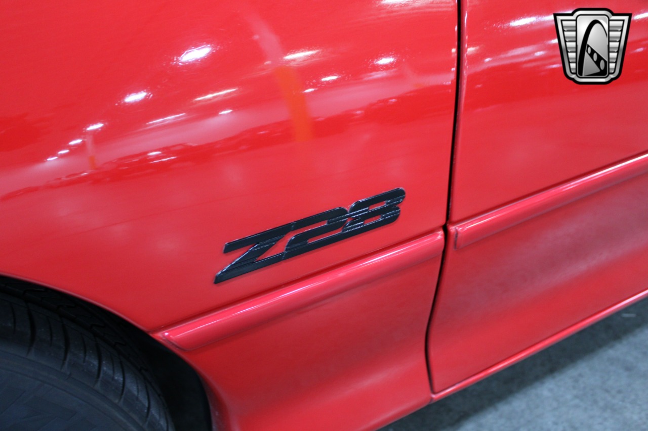 1993 Chevrolet Camaro 13