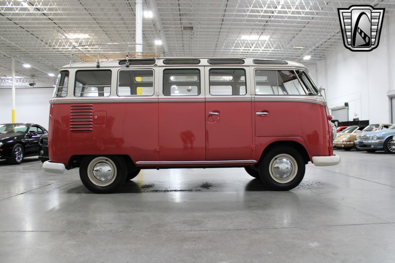 1961 Volkswagen Samba Bus 54