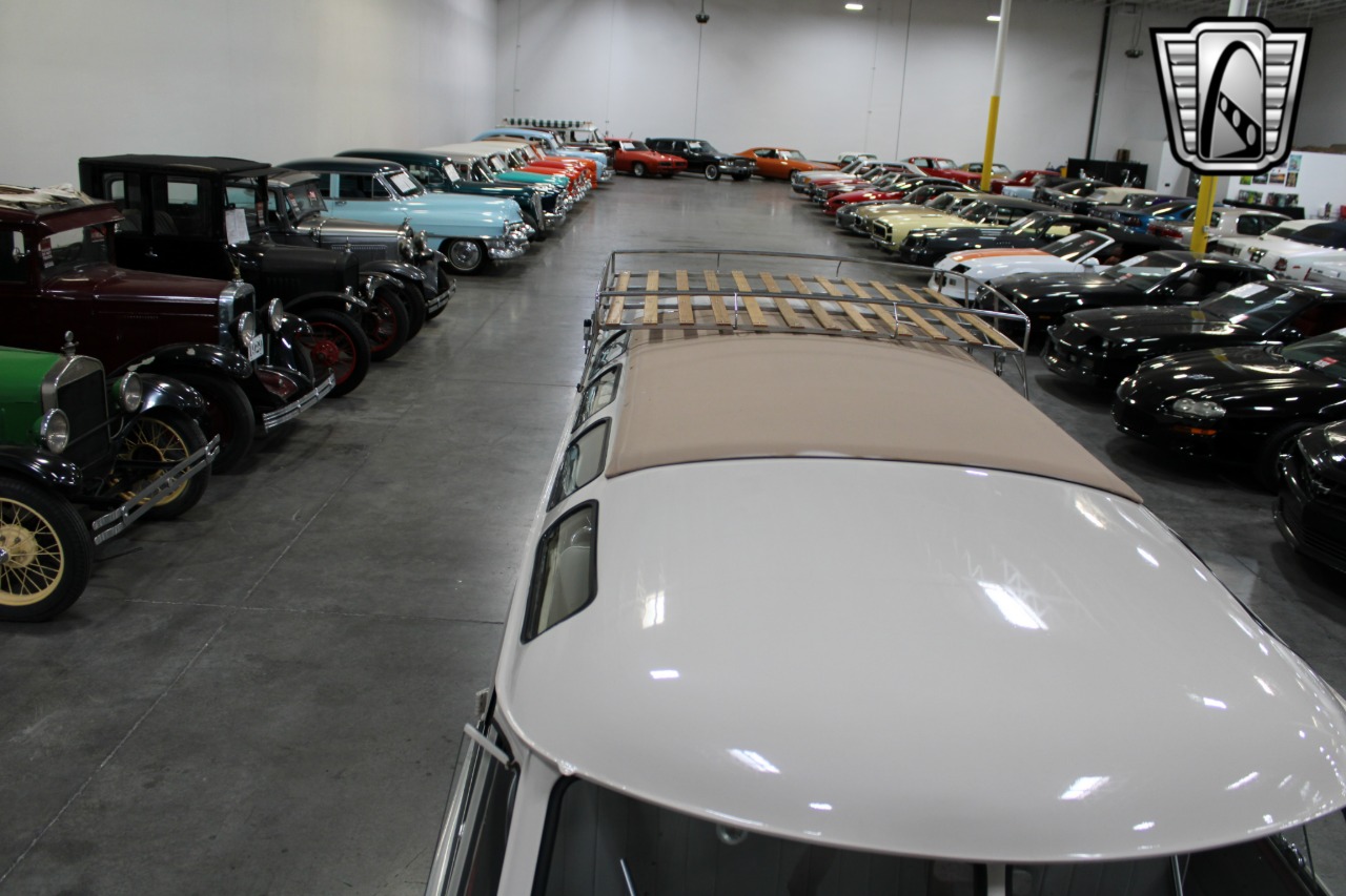 1961 Volkswagen Samba Bus 76