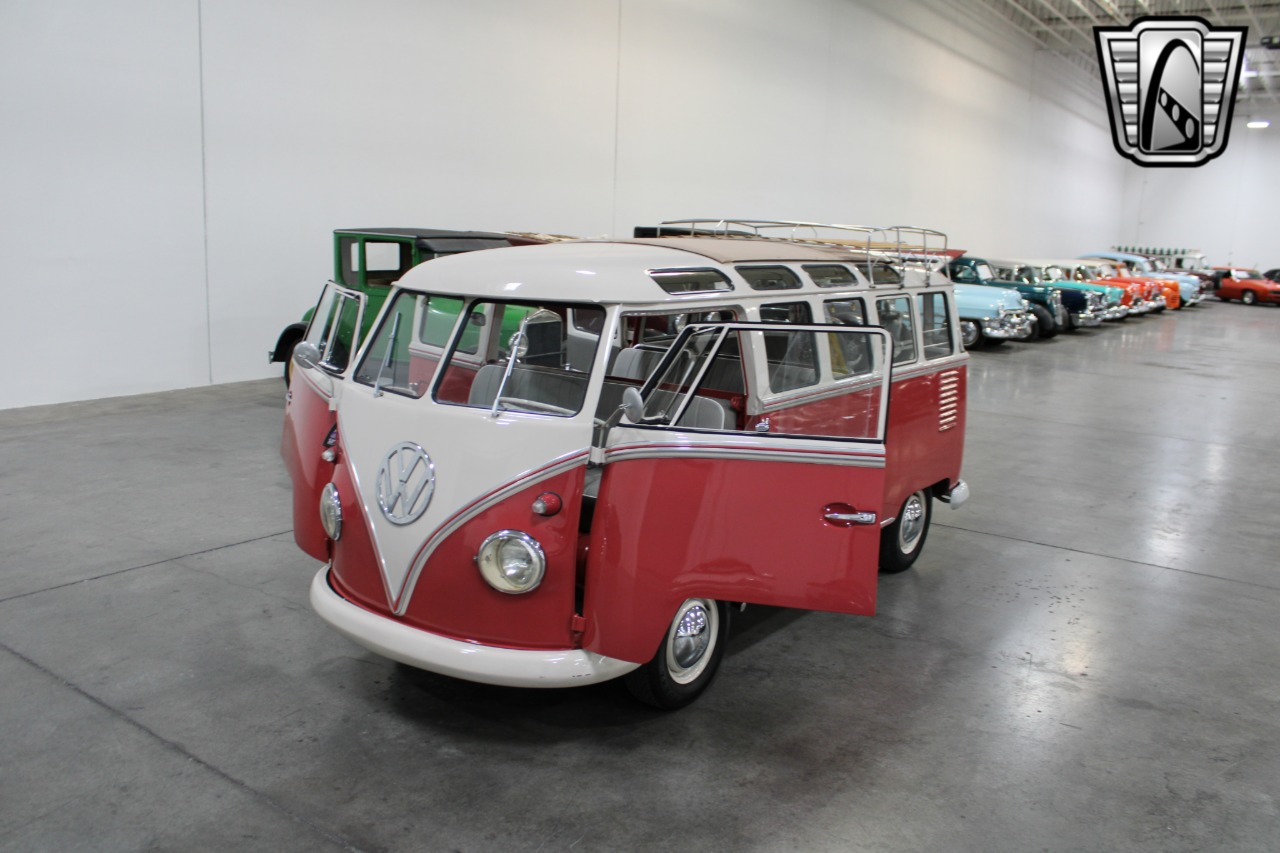 1961 Volkswagen Samba Bus 57