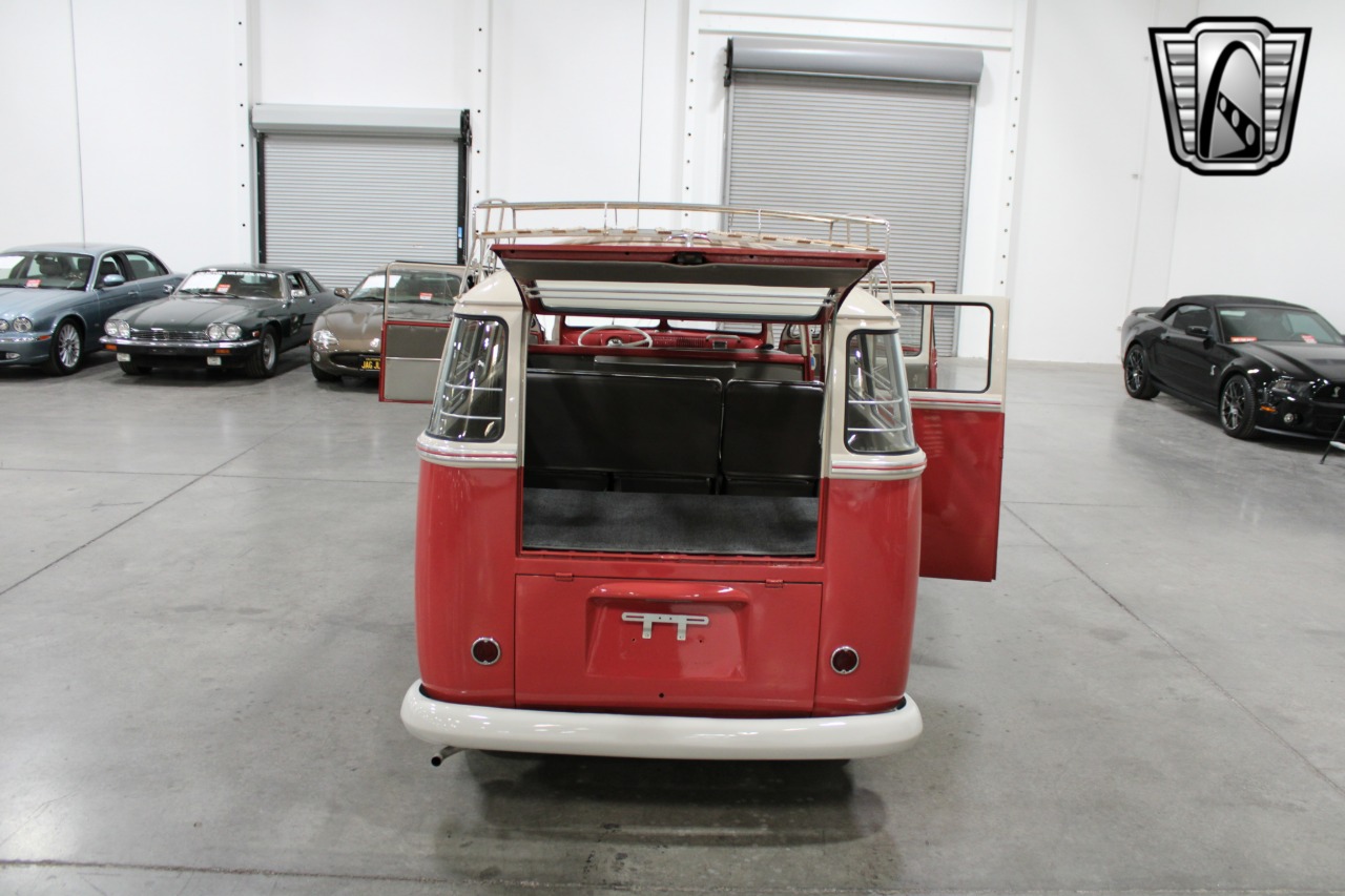 1961 Volkswagen Samba Bus 60