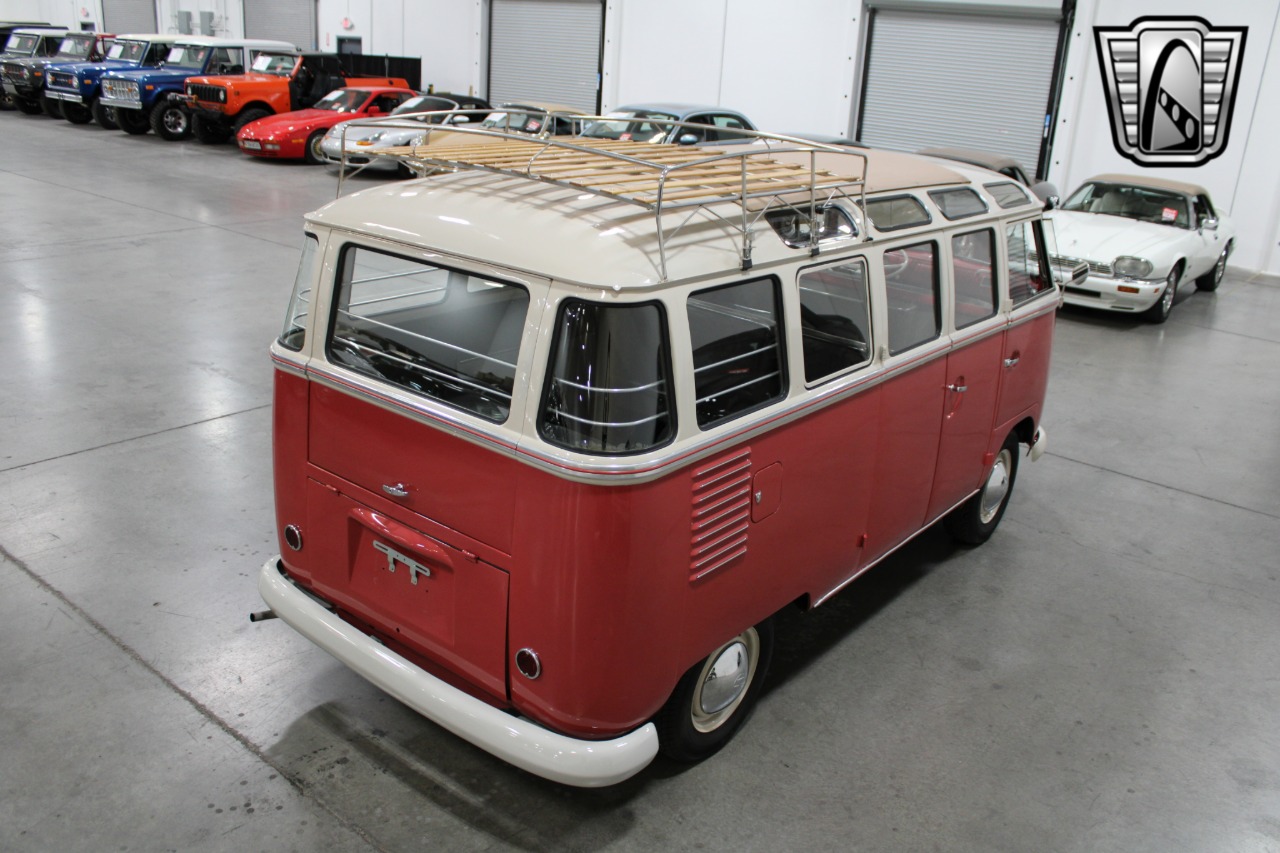 1961 Volkswagen Samba Bus 41