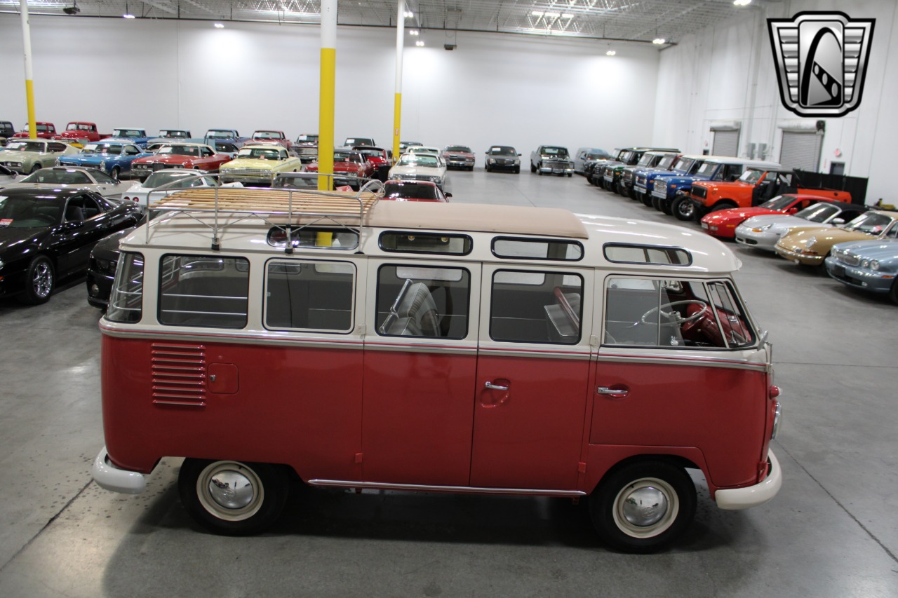 1961 Volkswagen Samba Bus 42