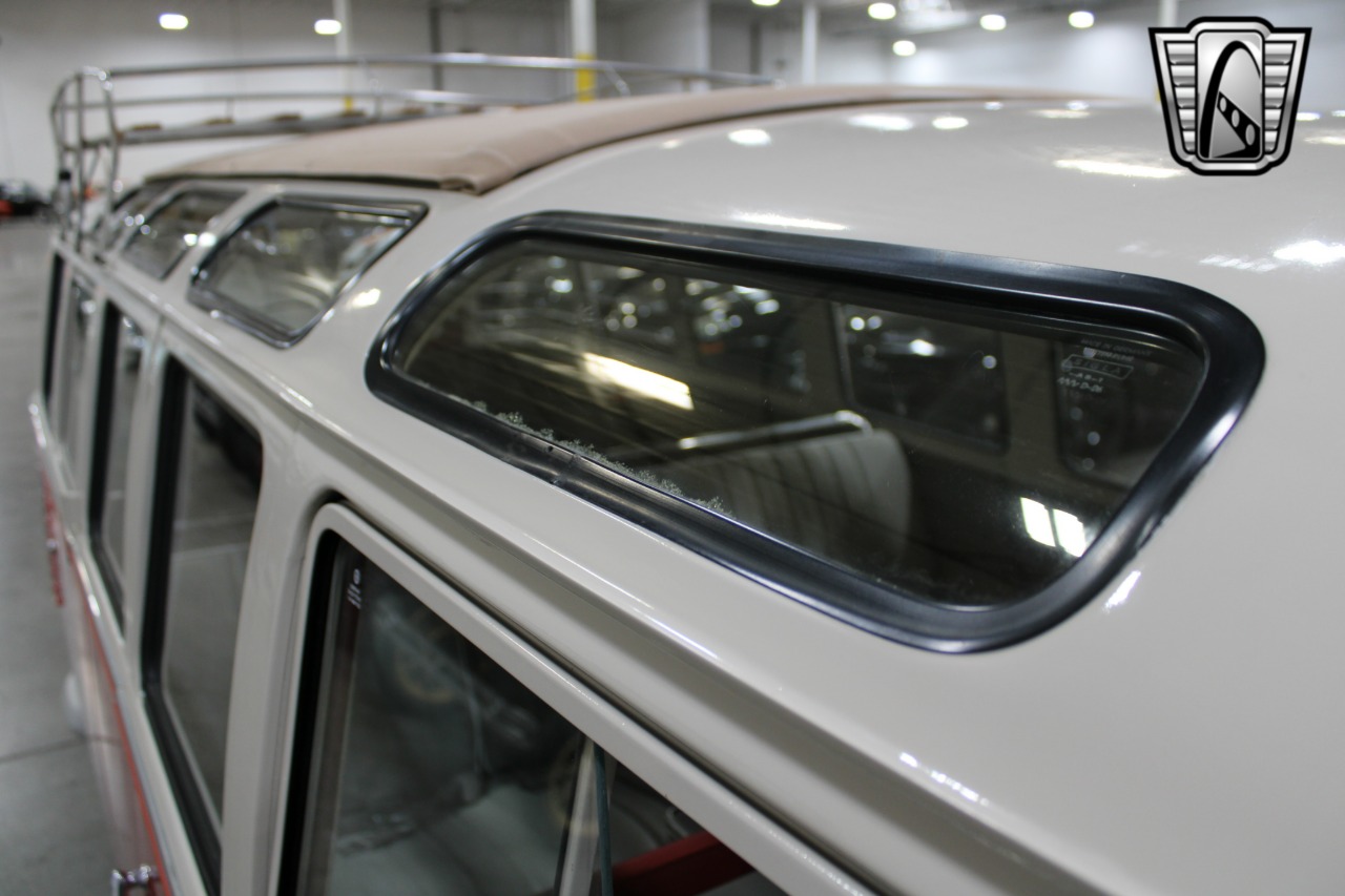 1961 Volkswagen Samba Bus 13