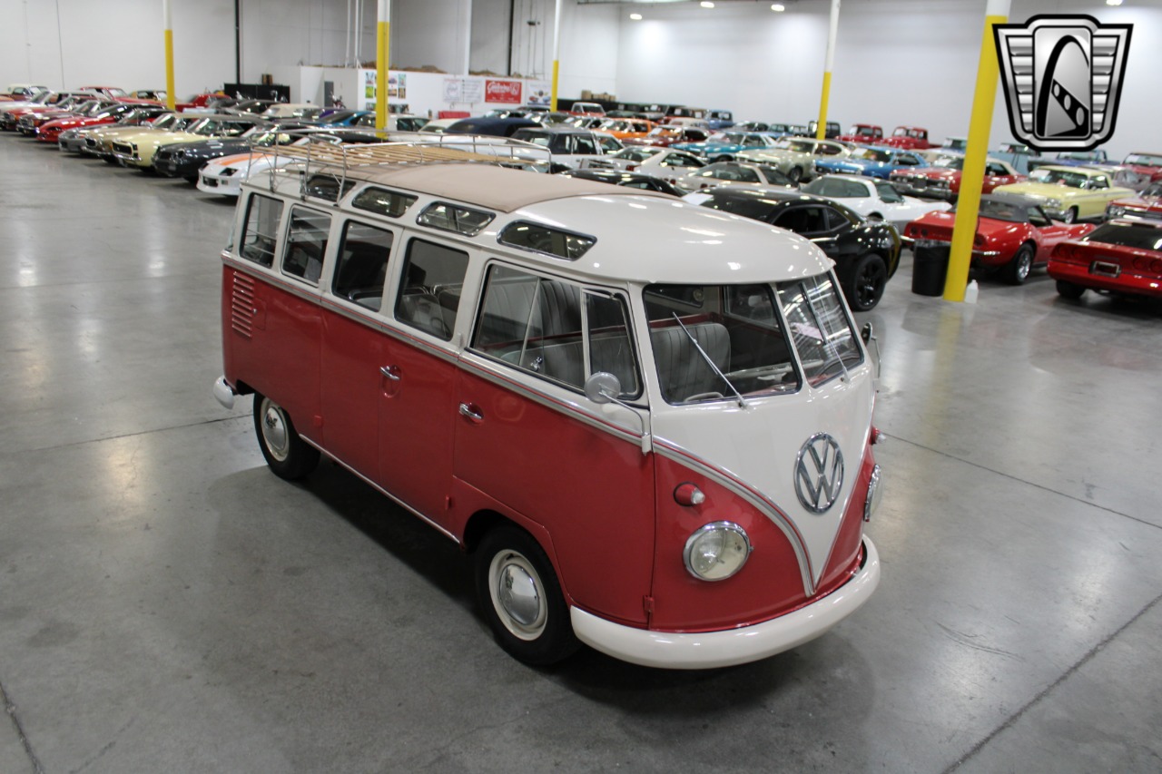 1961 Volkswagen Samba Bus 43