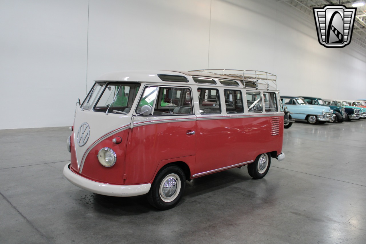1961 Volkswagen Samba Bus 44