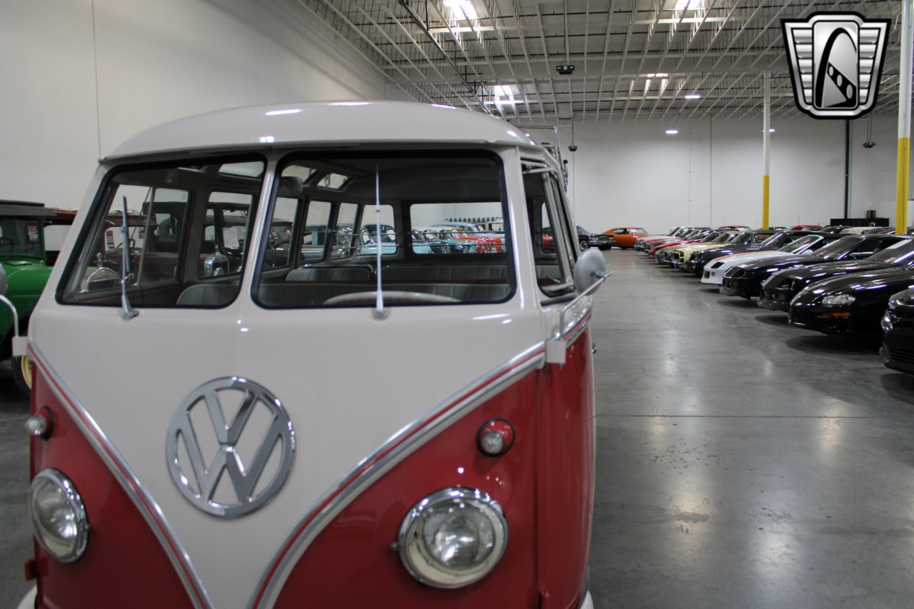 1961 Volkswagen Samba Bus 87