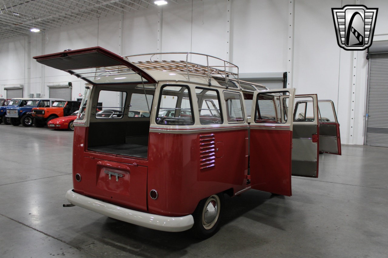 1961 Volkswagen Samba Bus 66