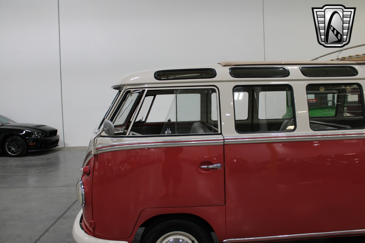 1961 Volkswagen Samba Bus 88
