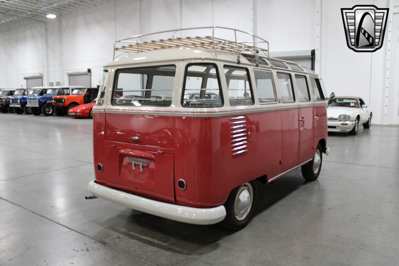 1961 Volkswagen Samba Bus 46