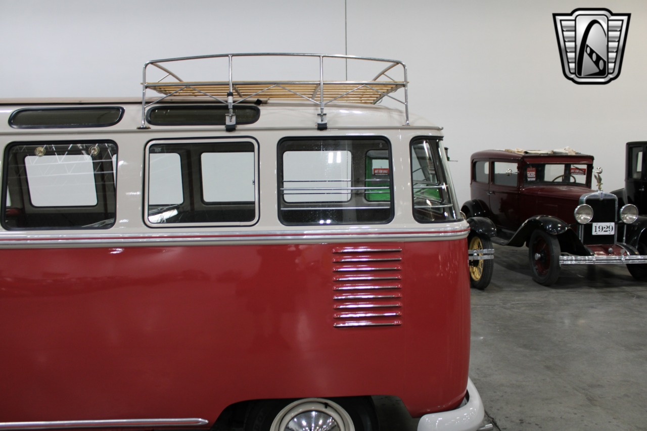 1961 Volkswagen Samba Bus 90