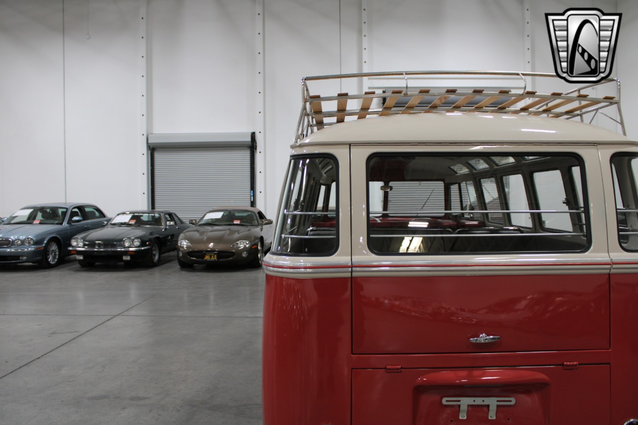 1961 Volkswagen Samba Bus 91