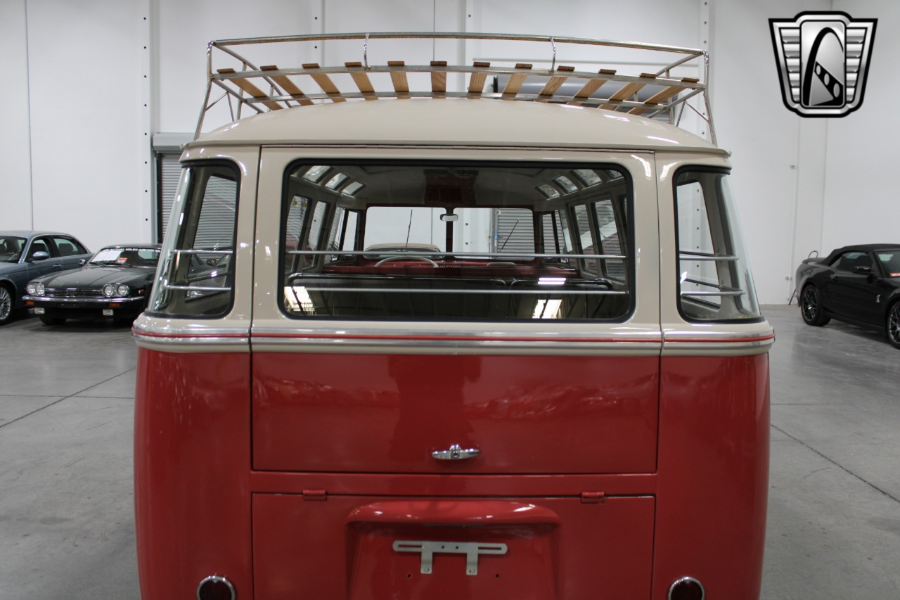 1961 Volkswagen Samba Bus 92