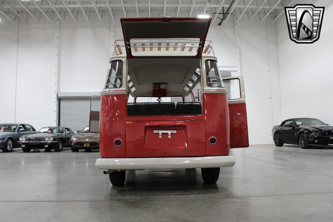 1961 Volkswagen Samba Bus 72