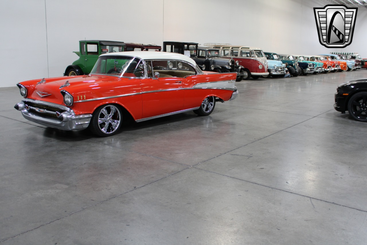 1957 Chevrolet Bel Air 33