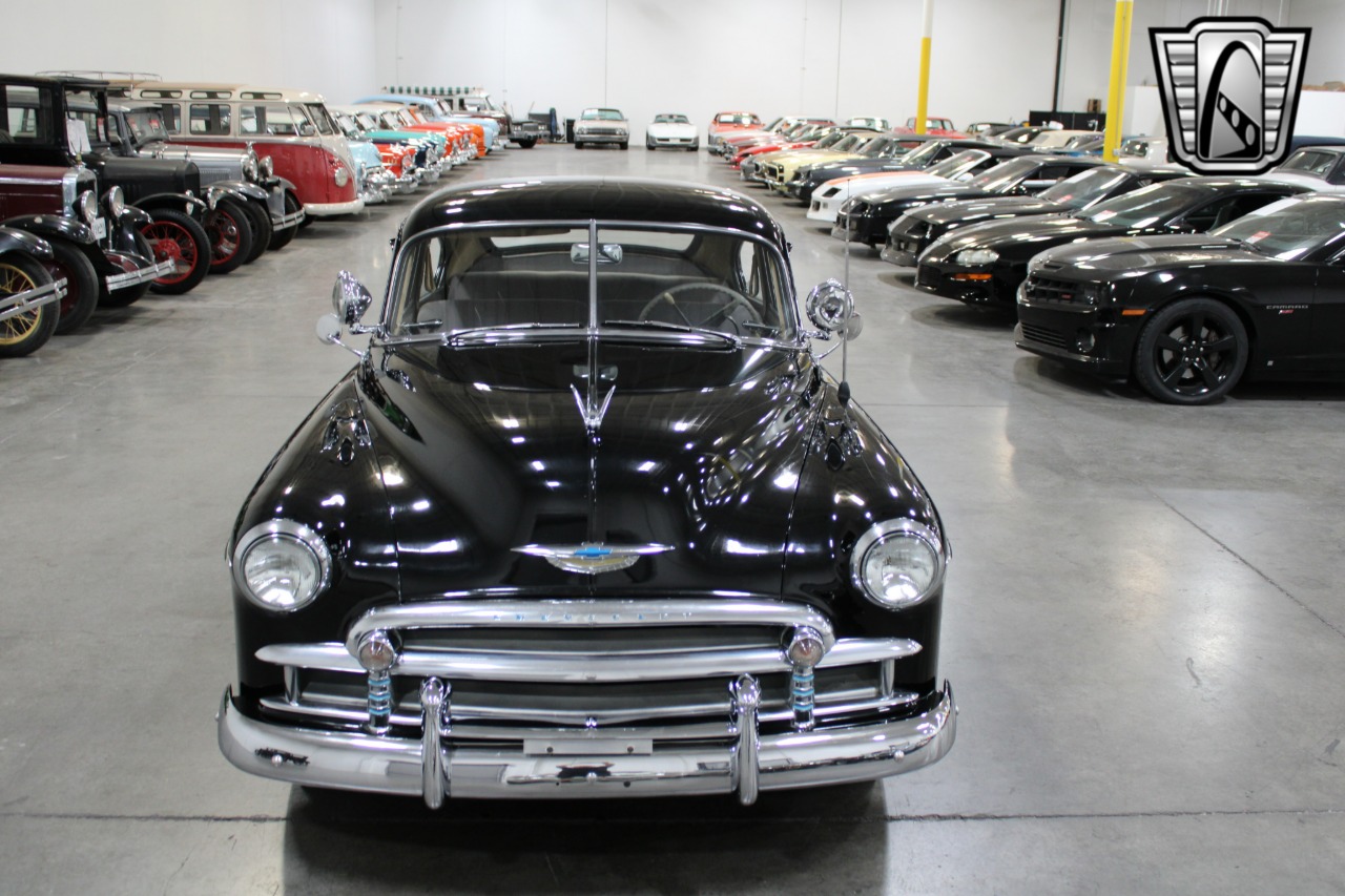 1950 Chevrolet Fleetline 34