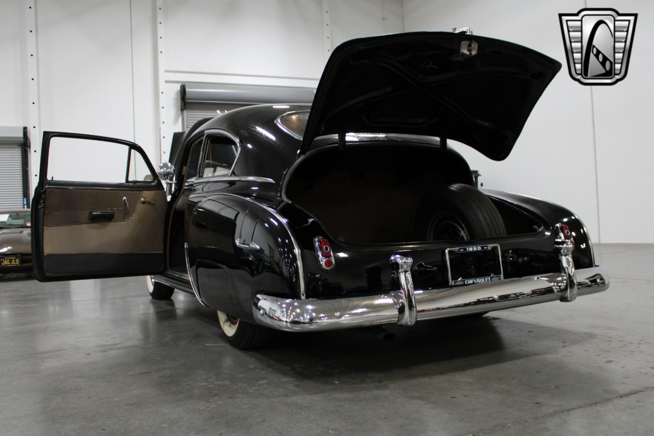 1950 Chevrolet Fleetline 69