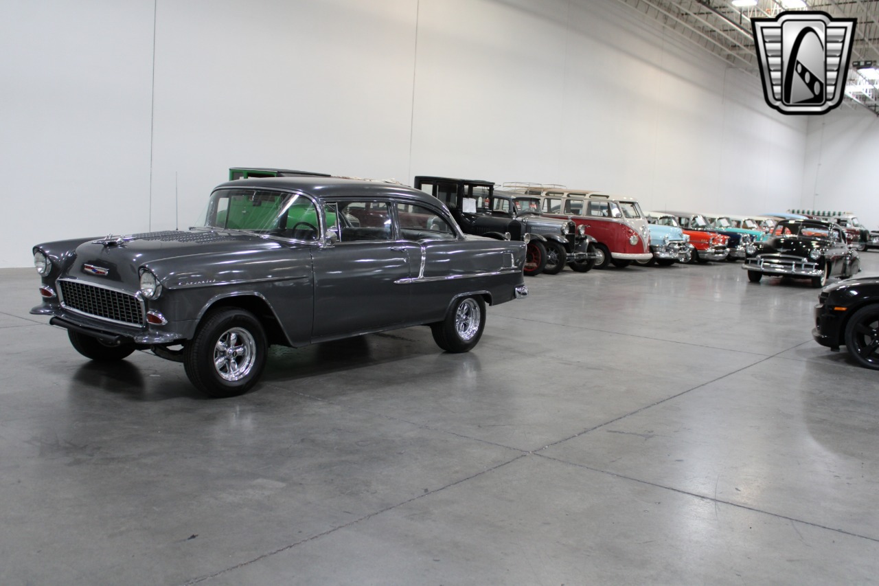 1955 Chevrolet Bel Air 31