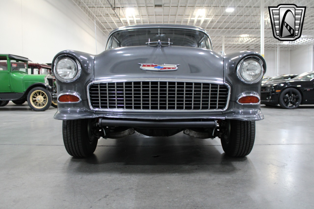 1955 Chevrolet Bel Air 44