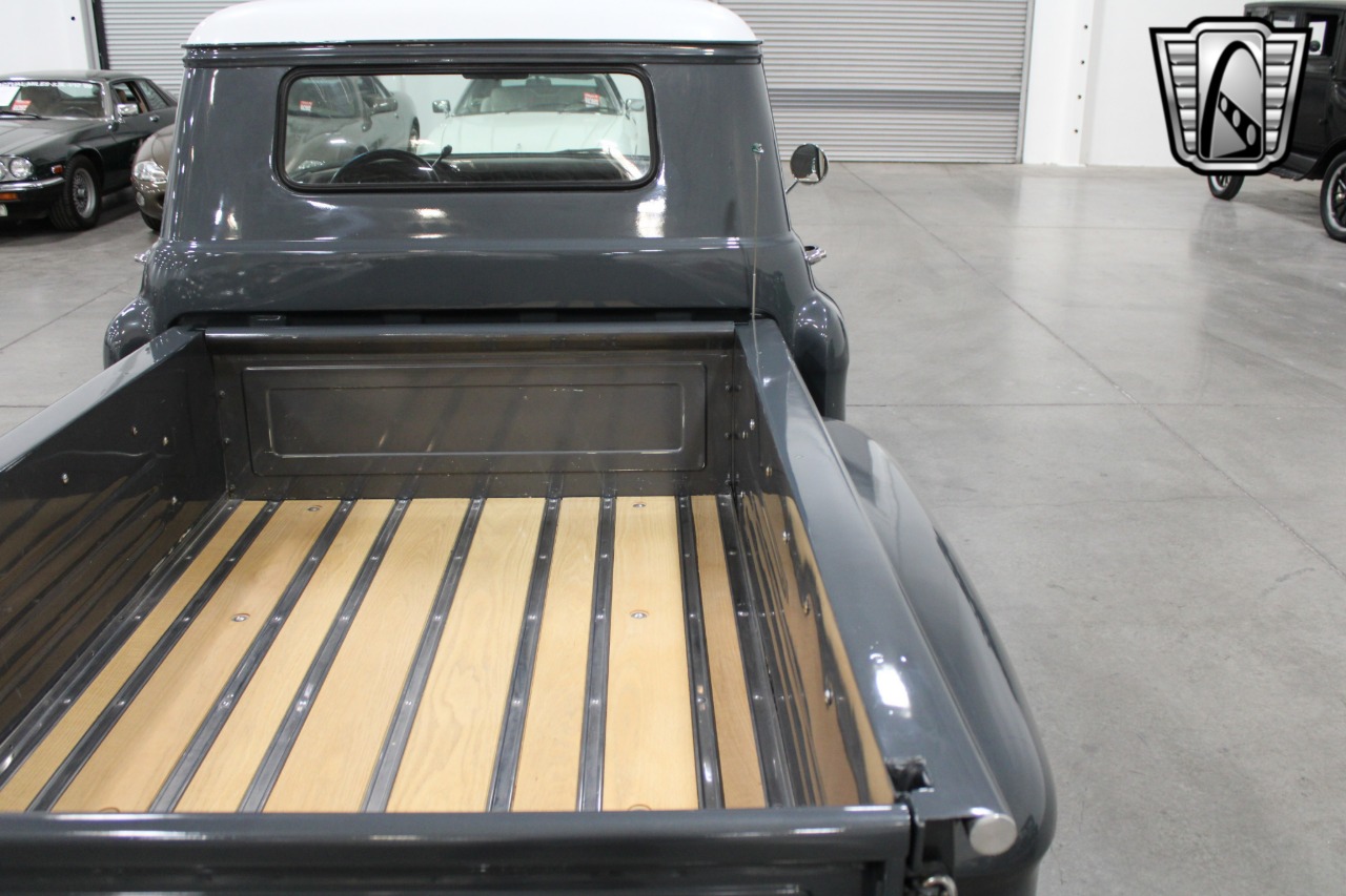 1958 Chevrolet Apache 77