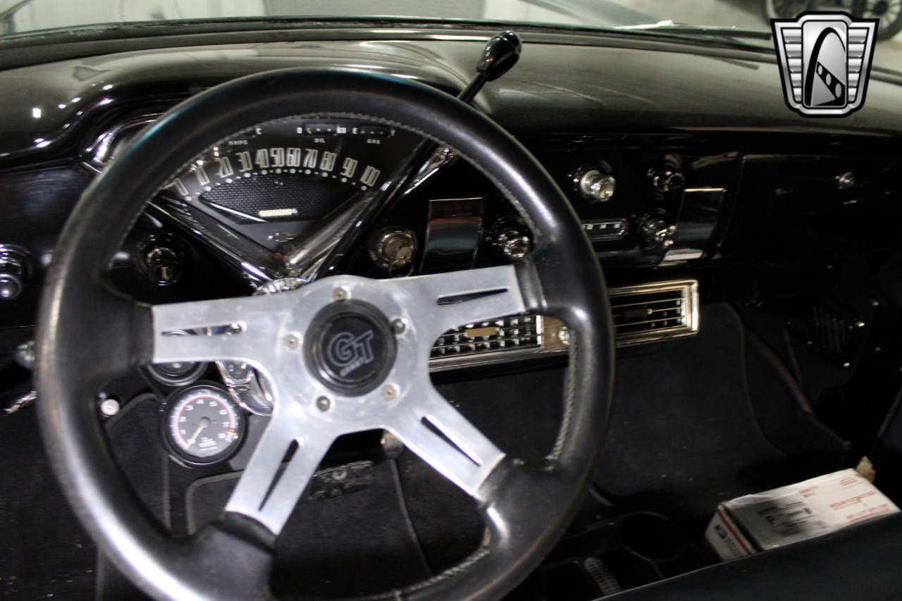1958 Chevrolet Apache 22